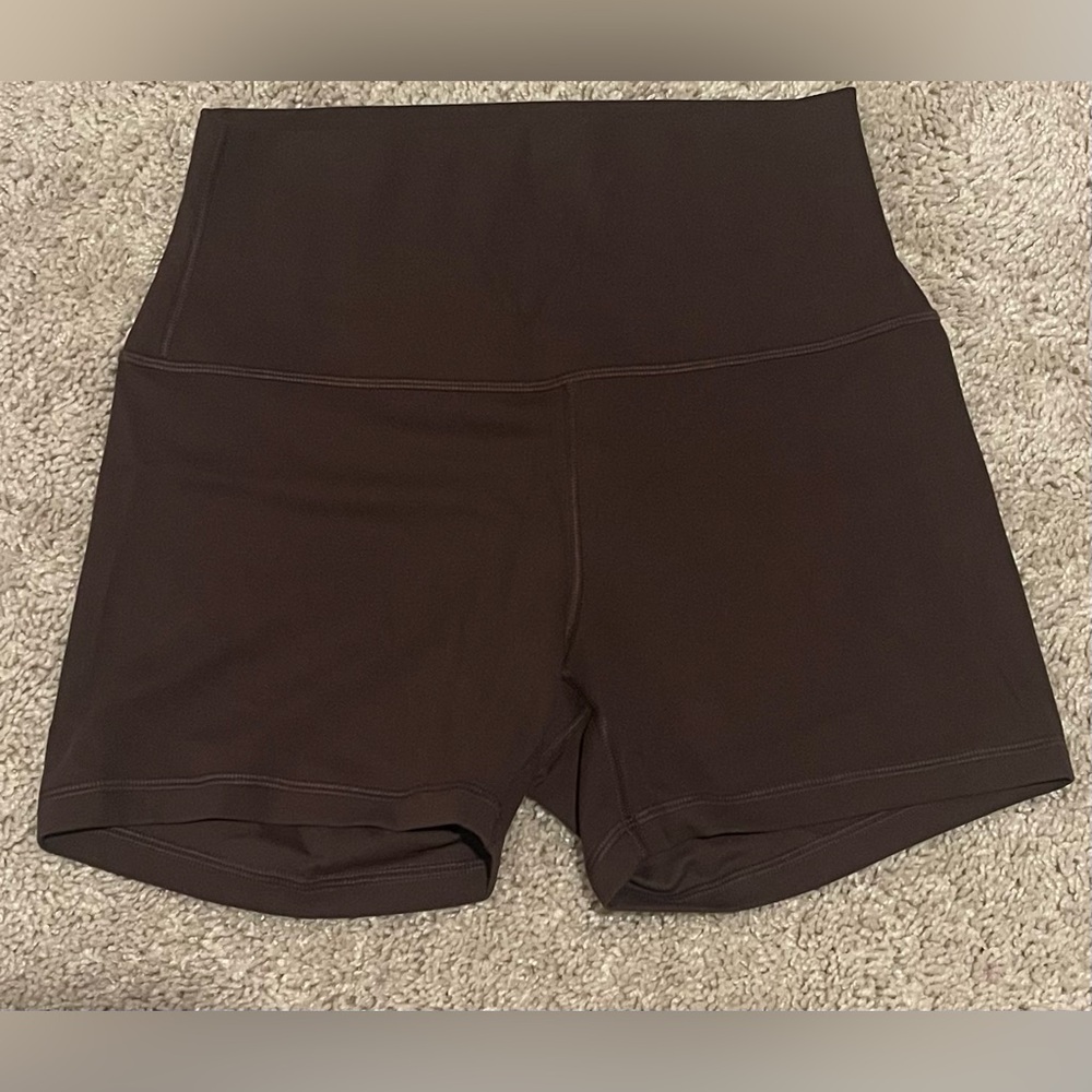 CRZ YOGA High-Waisted Mocha Brown Shorts